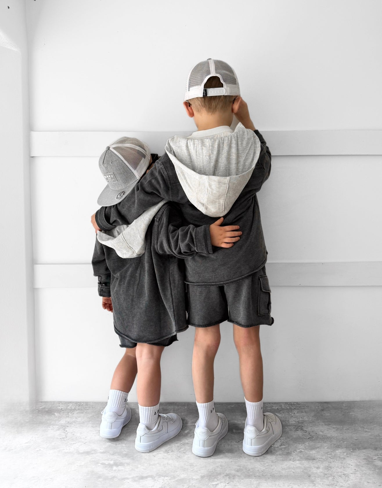 Lightweight Hooded Shacket
