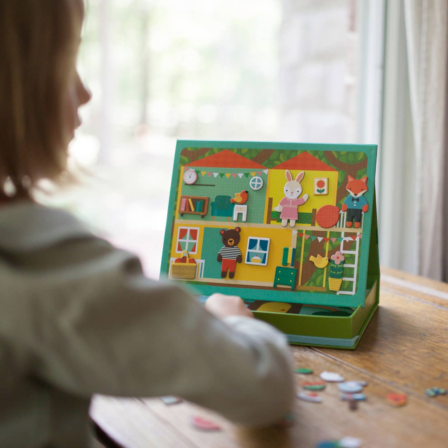 Magnetic Play Scene - Treehouse Party