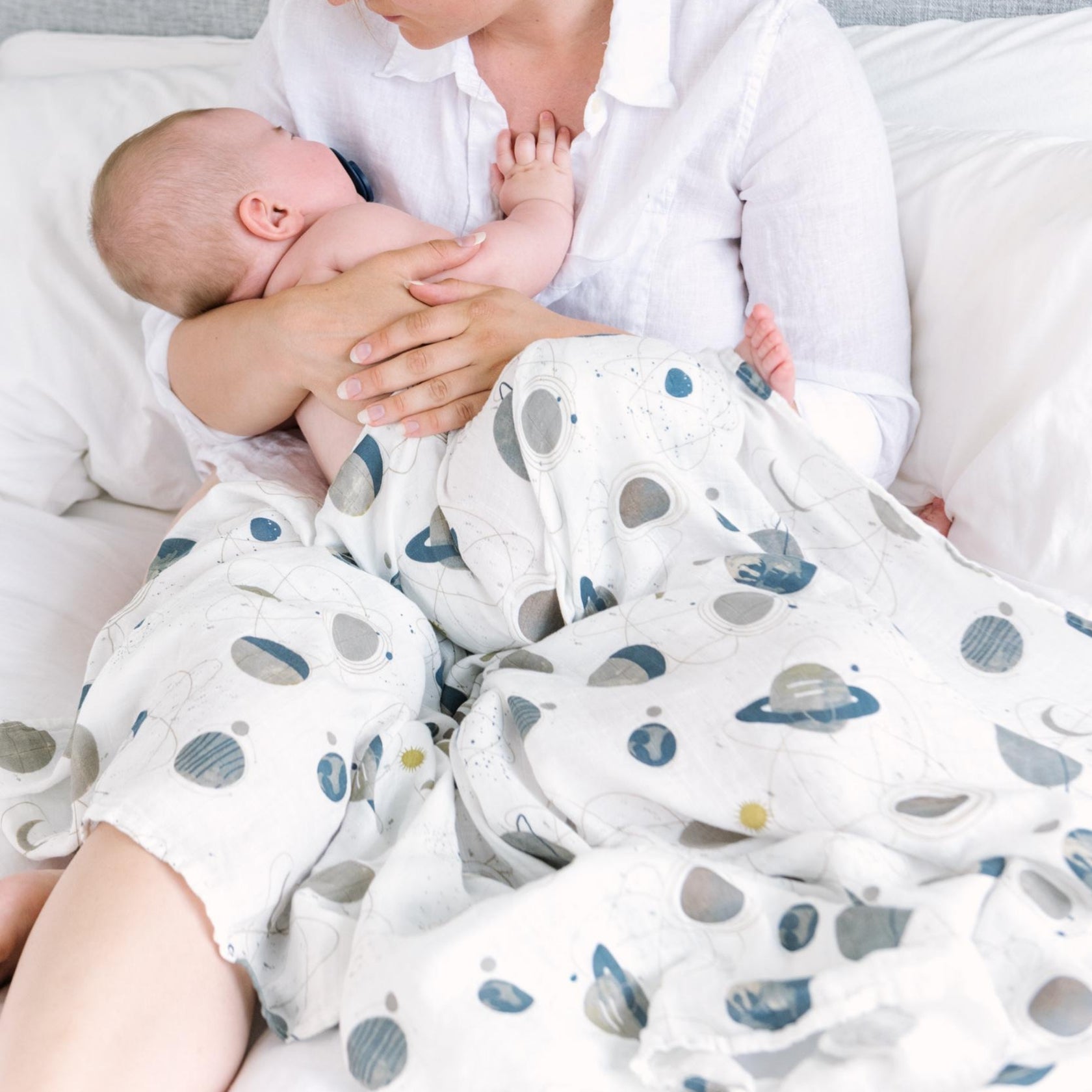 Bamboo Muslin Swaddle - Space